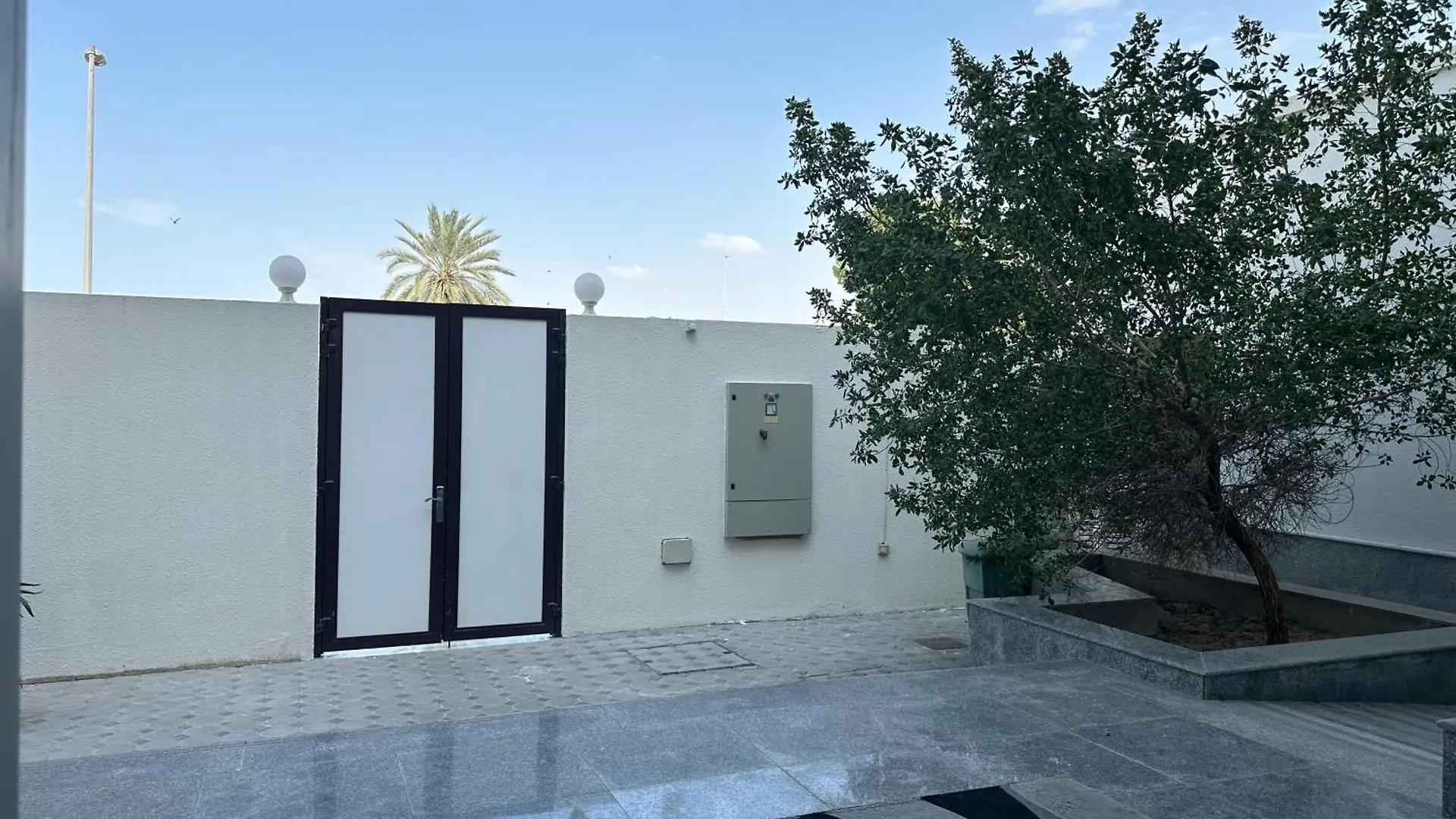 Centerpoint Duplex Villa contacts